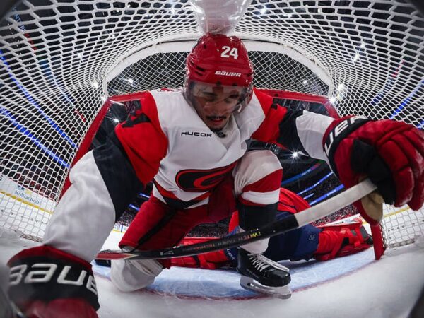 Новини спорту - НХЛ: Кароліна обіграла Вашингтон у серії булітів