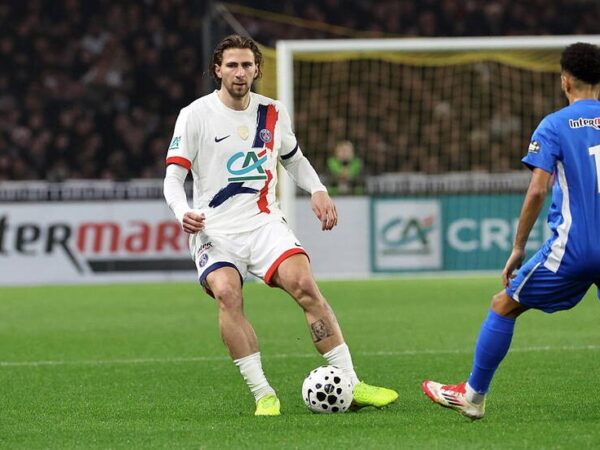 Новини спорту - Один із найкращих на полі: оцінка Забарного у грі ПСЖ у Кубку