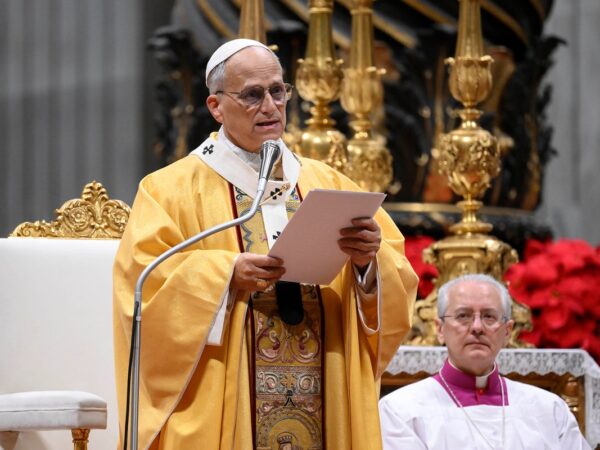 Новини світу - Папа Лев XIV розкритикував "спотворену економіку"