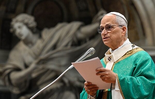 Новини світу - Папа Римський запропонував посередника у мирних переговорах України і РФ