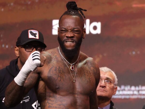 Новини спорту - Підганяй коней: Вайлдер квапить Усика з рішенням