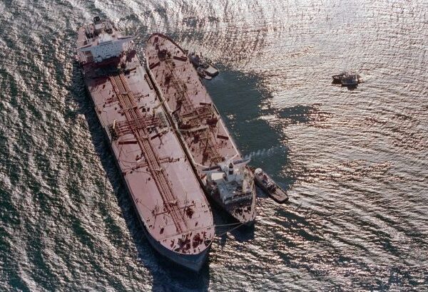 Новини світу - Підрив танкера: найбільший перевізник нафти в Туреччині не працюватиме з РФ