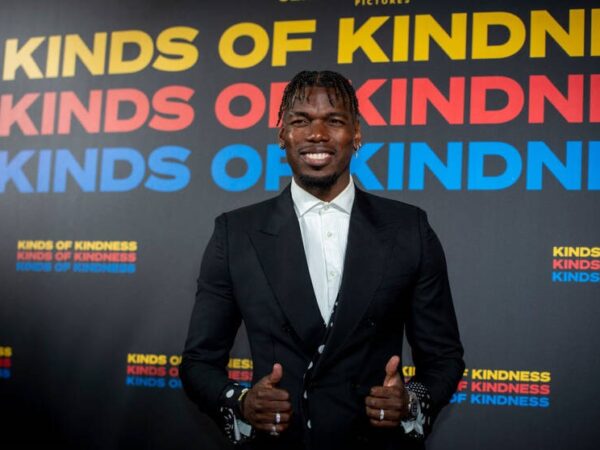 Новини спорту - Поганяємо на верблюдах: Погба став представником ідеї верблюжих заїздів