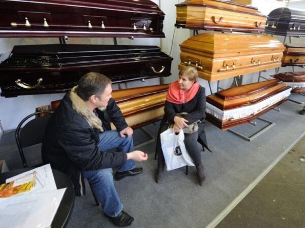 Новини бізнесу - Похоронні бюро РФ збільшили дохід на тлі рекордних втрат росіян - соцмережі