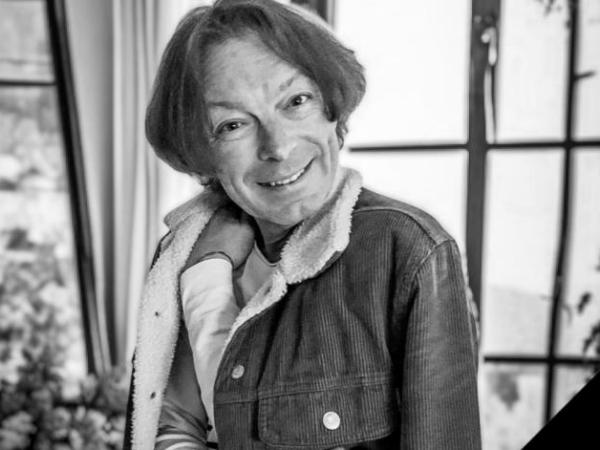 Новини України - Помер український актор і телеведучий Анатолій Суханов