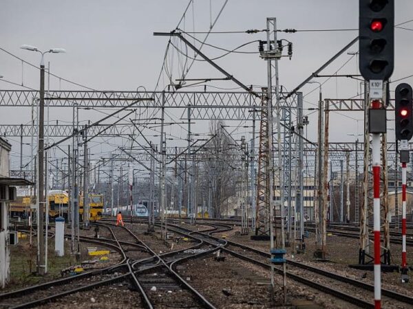 Новини світу - Пошкодження залізничної колії виявили в центральній Польщі