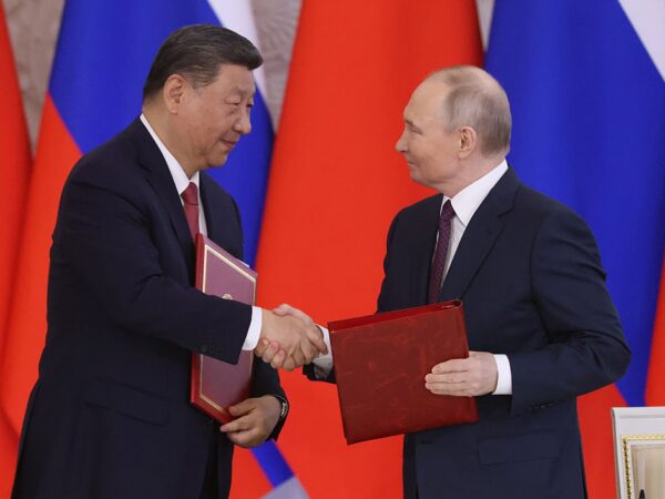 Новини світу - Путін запровадив безвіз для громадян Китаю