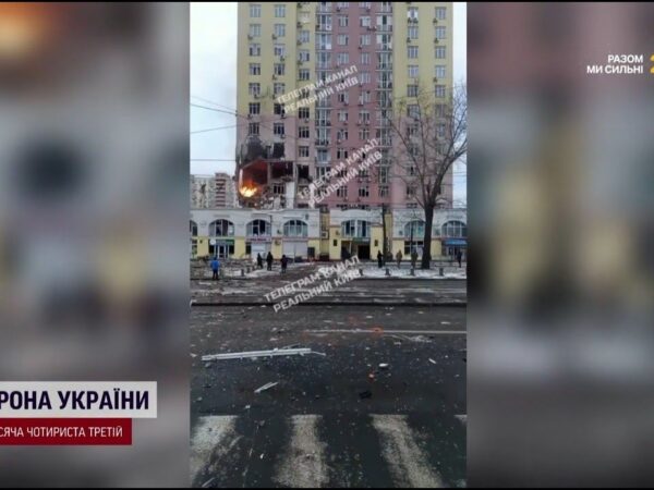 Нічний та ранковий терор: ворог вдарив по Києву ракетами і дронами