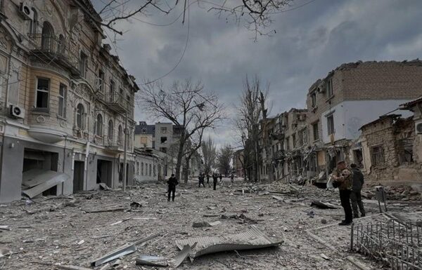 Новини України - Росіяни вдарили по Херсону, є жертва