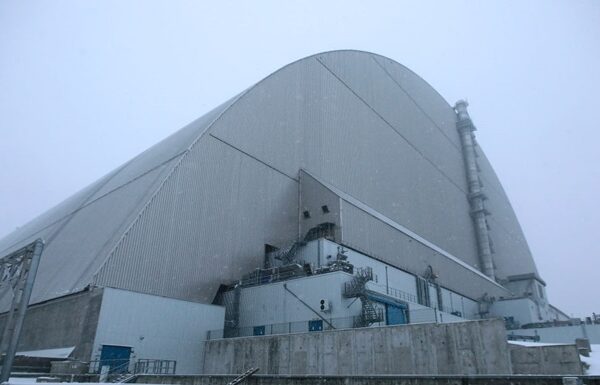 Новини політики - Саркофаг ЧАЕС втратив основні функції після атаки Росії - МАГАТЕ