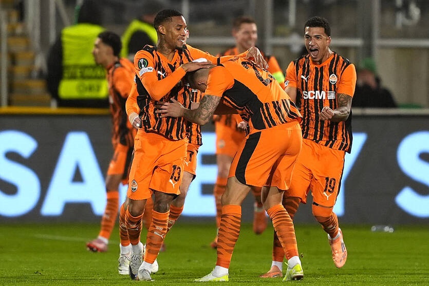 Новини спорту - Шахтар починає і перемагає: два м’ячі опинилися в сітці воріт Хамруна