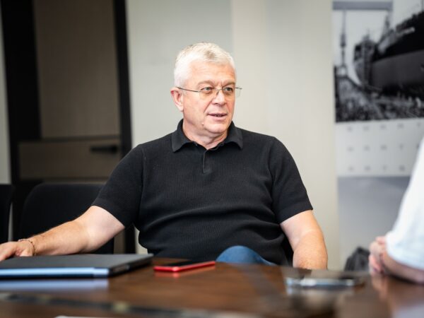 Новини бізнесу - Smart Holding відзвітував про зниження обсягу сплачених до бюджету податків