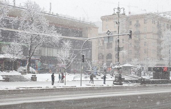 Новини України - Сніг та мороз: якою буде погода у вихідні