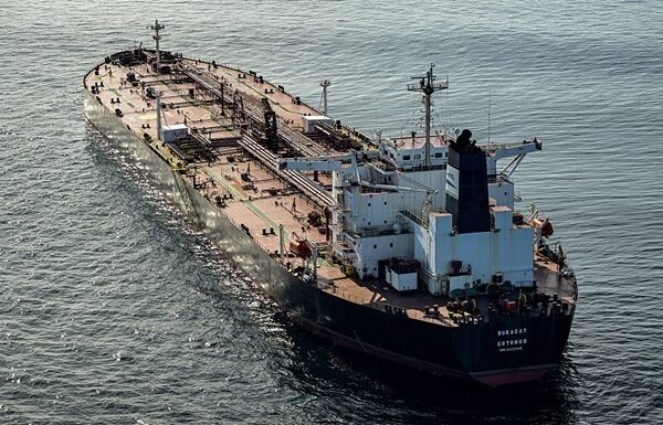 Новини світу - США захопили ще один танкер, що перевозив нафту з Венесуели