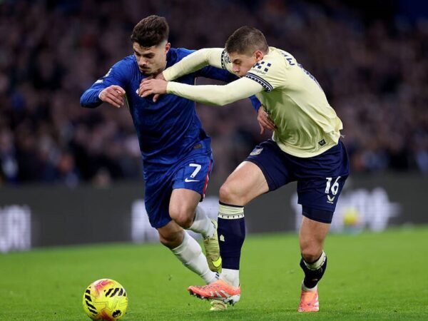 Новини спорту - Стали відомі оцінки Миколенка за гру Евертона із Челсі