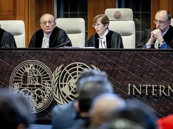 Новини світу - Світ навиворіт: РФ звинувачує Україну у геноциді, коли сама винна