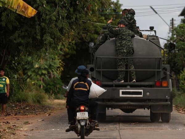 Новини світу - Таїланд та Камбоджа почали переговори про припинення вогню