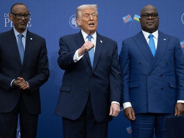 Новини світу - Трамп "помирив" ДР Конго та Руанду