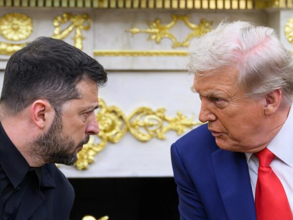 Новини світу - Трамп: Зеленський не має нічого без мого схвалення