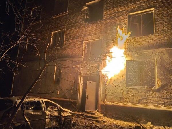 Новини України - У Чернігові БПЛА вибухнув біля багатоповерхівки