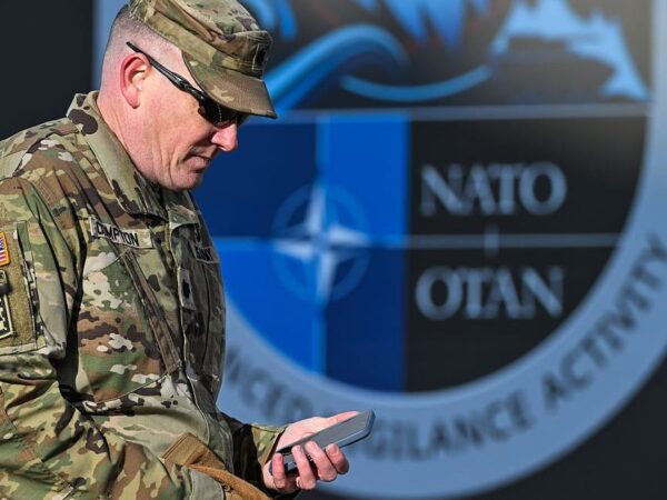 Новини світу - У Конгрес внесли законопроект про вихід США з НАТО