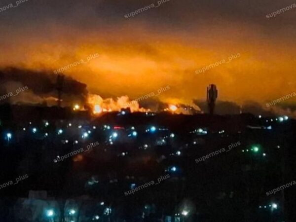 Новини світу - У РФ палає черговий НПЗ - соцмережі