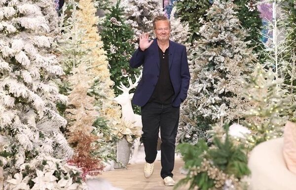 Новини культури - У справі смерті Меттью Перрі засудили ще одного лікаря