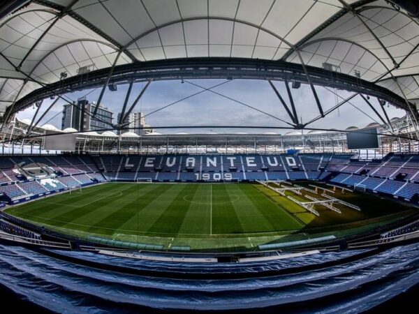 Новини спорту - УАФ назвала стадіон, на якому команда Реброва зіграє матчі плейофу