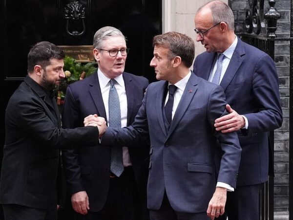 Новини України - Україна і Європа мають "багато карт" - Макрон