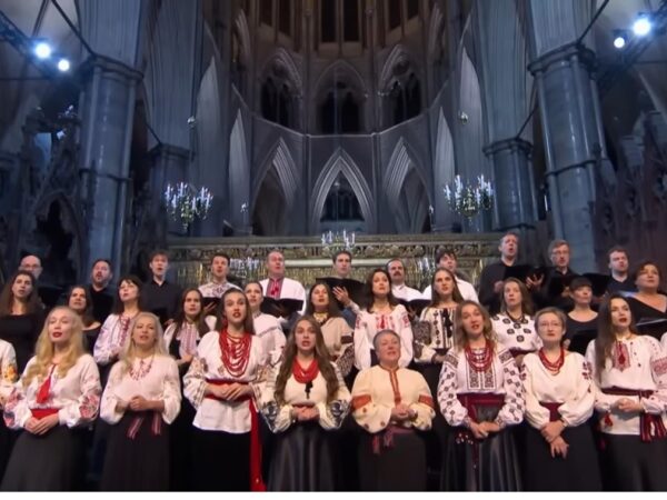 Новини світу - Український хор брав участь у записі різдвяного звернення Чарльза III