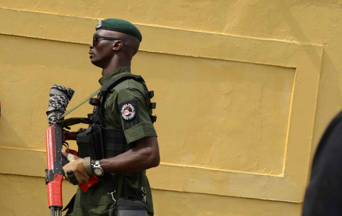 Новини світу - В Нігерії бойовики напали на шахту: 12 загиблих