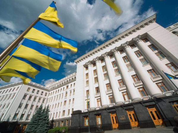 Новини України - В ОП пояснили ситуацію з радниками Єрмака