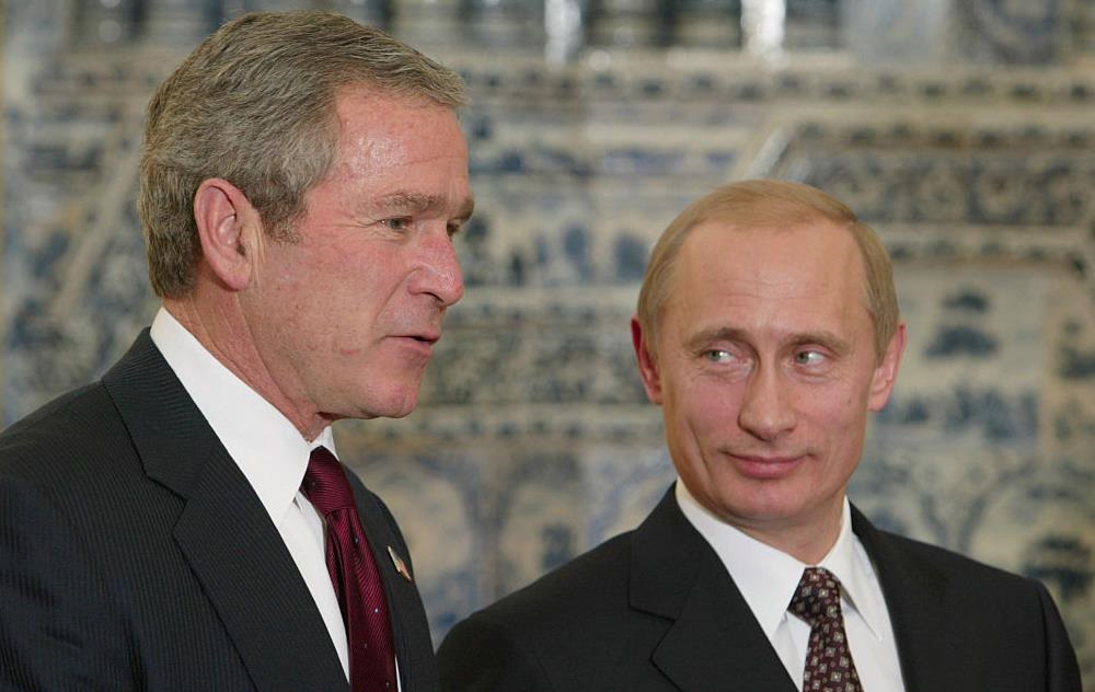 Новини світу - В США розсекретили стенограми розмов Путіна і Буша