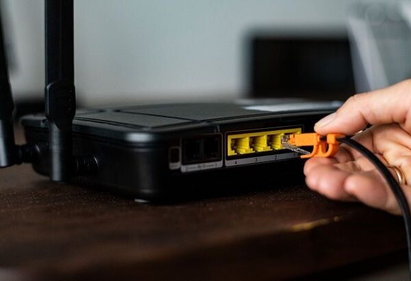 Новини України - Як не втратити інтернет без світла: корисні поради для дому і офісу