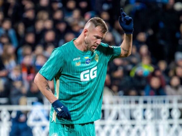 Новини спорту - Ярмоленко побажав приємного дозвілля на запитання про інтерес Актобе