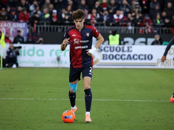 Новини спорту - Ювентус вступив у боротьбу за двох талантів Кальярі