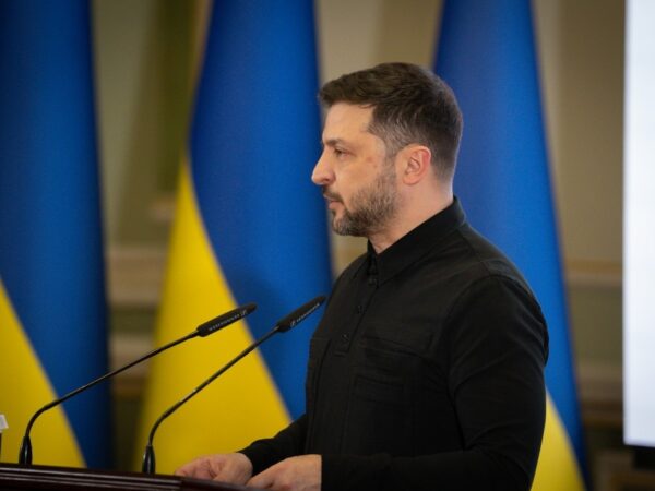 Новини України - Зеленський оцінив ситуацію у Покровську