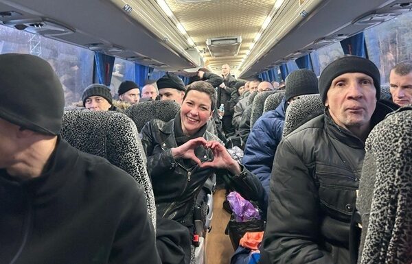 Новини України - Зеленський поговорив зі звільненою з білоруської тюрми Колесніковою