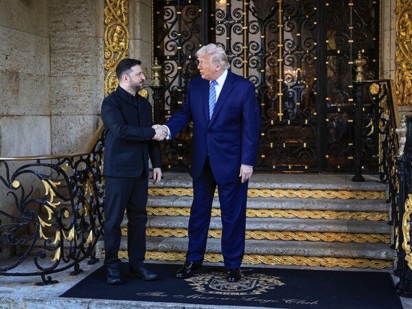 Новини світу - Зеленський прибув до Мар-а-Лаго