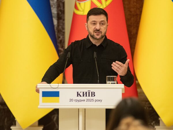 Новини України - Зеленський прокоментував ідею Макрона відновити діалог з Путіним