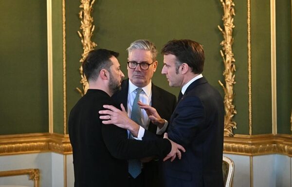 Новини світу - Зеленський у Лондоні: Макрон повідомив деталі