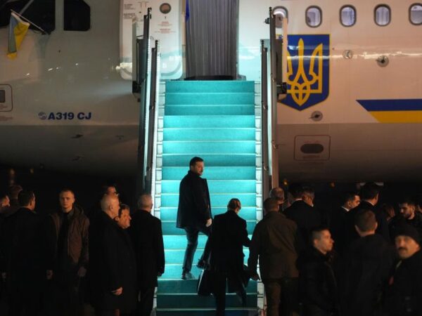 Новини України - Зеленський вилетів у США і планує зупинку в Канаді