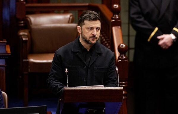 Новини України - Зеленський зробив заяву про "мирний план"