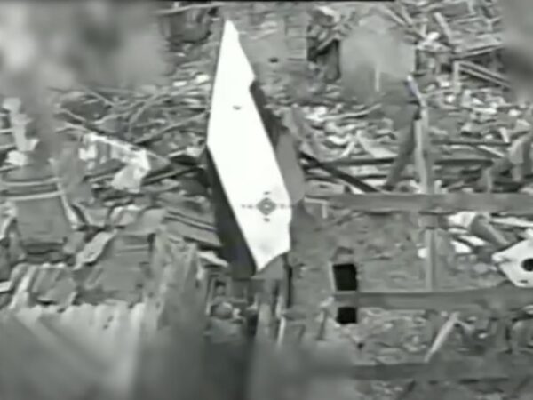 Новини України - ЗСУ знищили росіян, що намагалися встановити триколор у Вовчанську