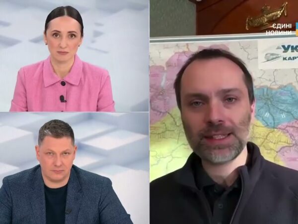 Вагони незламності, обіди та тепло: як допомагають пасажирам | Олександр Перцовський