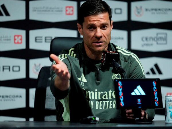 Новини спорту - Алонсо оцінив шанси своєї команди у фіналі Суперкубка з Барселоною