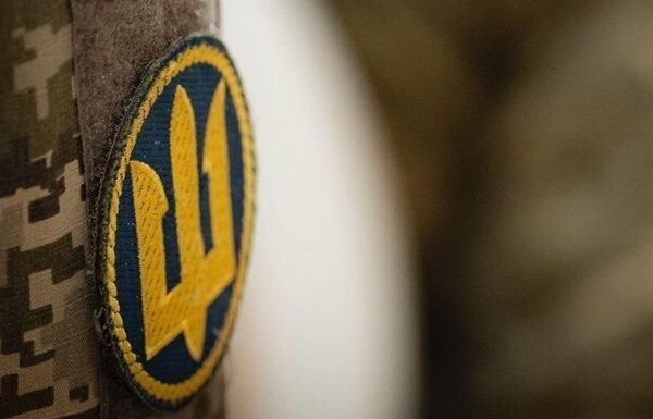 Новини України - Чоловік розбив вікна у службових автомобілях ТЦК в Черкасах