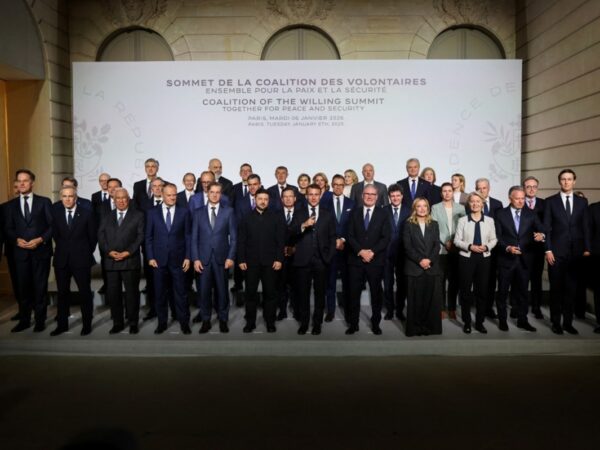 Новини світу - Де Вевер: Бельгія забезпечить авіацію і флот для миру в Україні