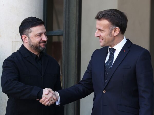 Новини України - Франція відправить в Україну 6000 військових - ЗМІ