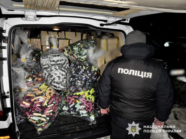 Новини України - На Хмельниччині вилучили контрафактні вейпи на понад 12 млн